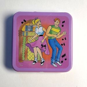 Vintage 80s barbie tin